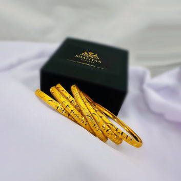 Traditional Textured Gold Bangle