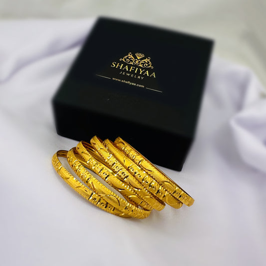 Traditional Textured Gold Bangle
