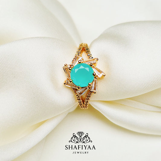 Royal Solitaire Statement Ring (Green)